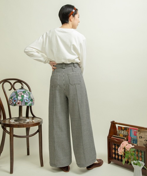 CHILD WOMAN(チャイルドウーマン)の「☆16/-天竺 秋を待つ犬プリント ロンT(Tシャツ/カットソー・レディース・グレー/ホワイト・FREE)」の6枚目の写真