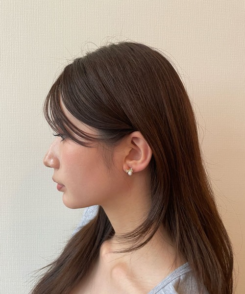 FOREVER 21(フォーエバー トゥエンティーワン)の「ミニリボンノンホールピアス(ピアス(両耳用)・レディース・ゴールド/シルバー・FREE)」の3枚目の写真