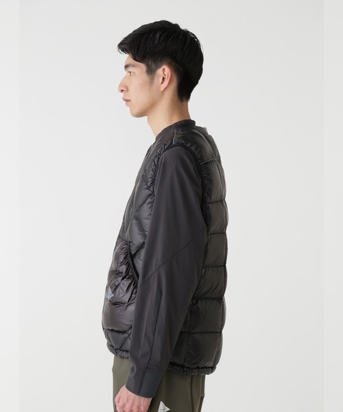 セール】and wander/アンドワンダー diamond stitch down vest ダウン