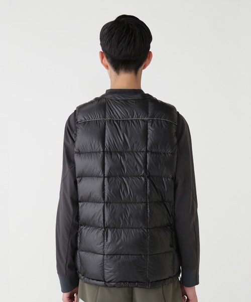 セール】and wander/アンドワンダー diamond stitch down vest ダウン