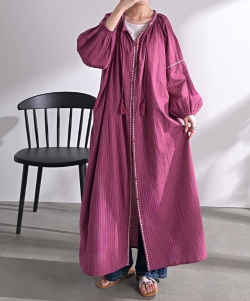 HUG.U(ハグユー)の「綿100% 刺繍シャツワンピース(ワンピース・レディース・ブラック/マジェンタ/ホワイト・FREE)」の15枚目の写真
