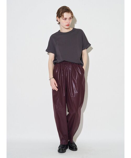 ELENDEEK（エレンディーク）の「ロールアップTカットソー【速乾/汗シミ防止】（Tシャツ/カットソー・レディース・ボルドー/オフホワイト/チャコールグレー・FREE）」の21枚目の写真