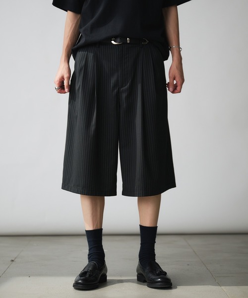 DEUX MI タックショートパンツ　size2 黒 タックストレートスラックス | DEUX MI