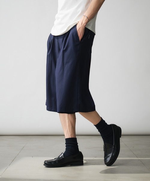Adoon plain(アドーンプレーン)の「Two-Tuck Wide Stripe Shorts / 2タックワイドストライプショーツ/ショートパンツ(その他パンツ・メンズ・ネイビー/ブラック・LARGE/MEDIUM)」の19枚目の写真