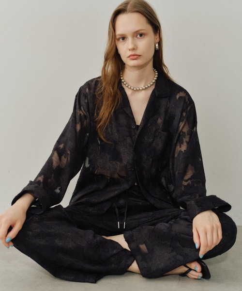 yae(ヤエ)の「Relax jacquard shirt / リラックスジャガードシャツ(シャツ/ブラウス・レディース・ブラック/ライトブルー・FREE)」の11枚目の写真