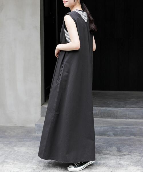 FORK&SPOON（フォークアンドスプーン）の「FORK&SPOON　テントラインUネックワンピース（ワンピース・レディース・ベージュ/ブラウン/ブラック・1/2）」の7枚目の写真