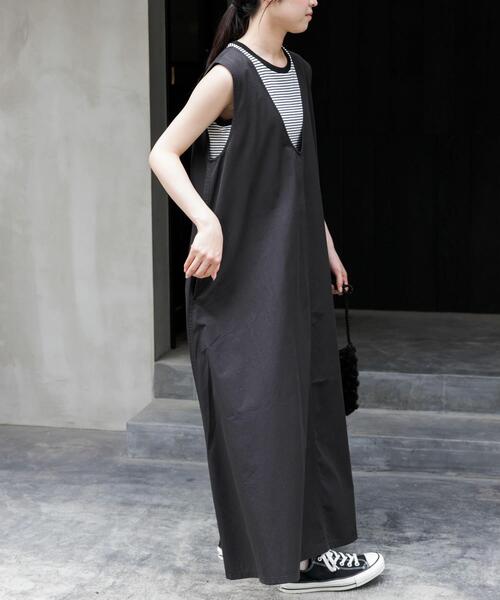 FORK&SPOON（フォークアンドスプーン）の「FORK&SPOON　テントラインUネックワンピース（ワンピース・レディース・ベージュ/ブラウン/ブラック・1/2）」の10枚目の写真