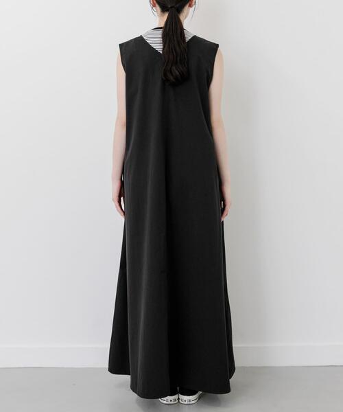 FORK&SPOON（フォークアンドスプーン）の「FORK&SPOON　テントラインUネックワンピース（ワンピース・レディース・ベージュ/ブラウン/ブラック・1/2）」の16枚目の写真