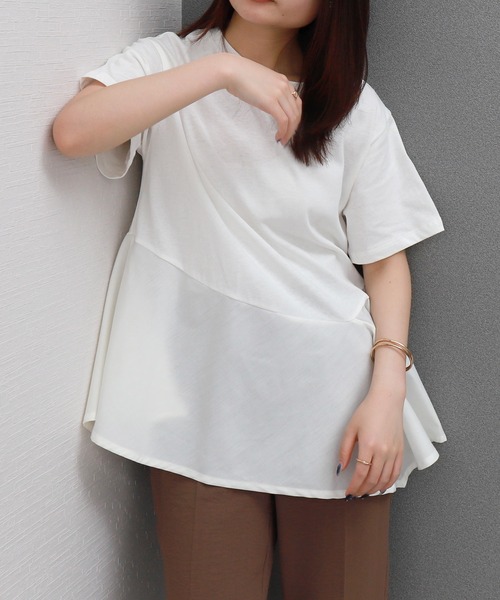 libelle more（リベル モア）の「異素材MIX裾ペプラムプルオーバー（Tシャツ/カットソー・レディース・ブラック/ライトグレー/オフホワイト/ベージュ・M）」の21枚目の写真