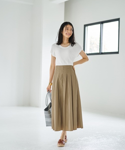 STYLE DELI（スタイルデリ）の「シャリ感とろみリブシアーニットトップス（Tシャツ/カットソー・レディース・ホワイト/ブラック/グレー・FREE）」の16枚目の写真
