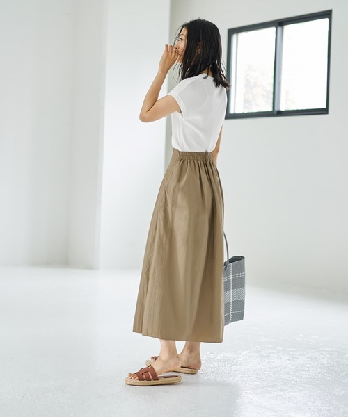 STYLE DELI（スタイルデリ）の「シャリ感とろみリブシアーニットトップス（Tシャツ/カットソー・レディース・ホワイト/ブラック/グレー・FREE）」の15枚目の写真