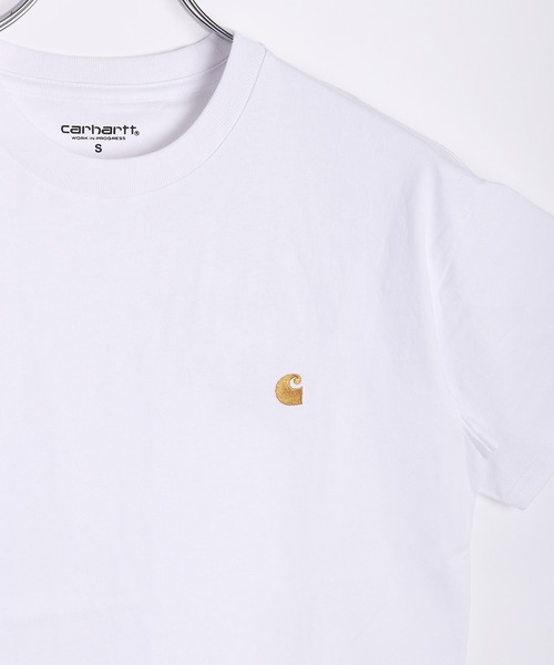 Carhartt WIP（カーハートダブリューアイピー）の「Carhartt WIP / カーハート ダブリューアイピー ワンポイントロゴ刺繍 半袖Tシャツ（Tシャツ/カットソー・メンズ・ブラック/ホワイト/チャコールグレー/グリーン・S/M/L/XL/XXL）」の2枚目の写真