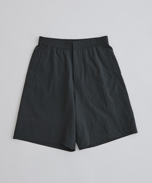 PUBLIC TOKYO(パブリックトウキョウ)の「Dot Airリラックスワイドショーツ(その他パンツ・メンズ・ブラック/グレイッシュベージュ・1/2)」の16枚目の写真