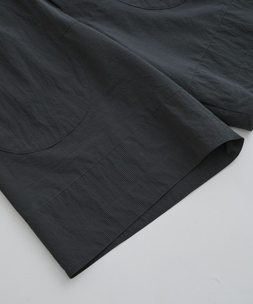 PUBLIC TOKYO(パブリックトウキョウ)の「Dot Airリラックスワイドショーツ(その他パンツ・メンズ・ブラック/グレイッシュベージュ・1/2)」の18枚目の写真