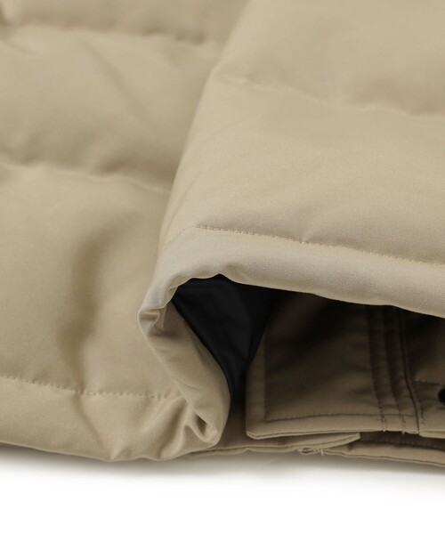 DANTON（ダントン）の「DANTON / FAKE FUR HOODED DOWN JACKET〈26AW ダウン アウター〉（ダウンジャケット/コート・レディース・ブラック/ベージュ・SMALL/MEDIUM）」の7枚目の写真