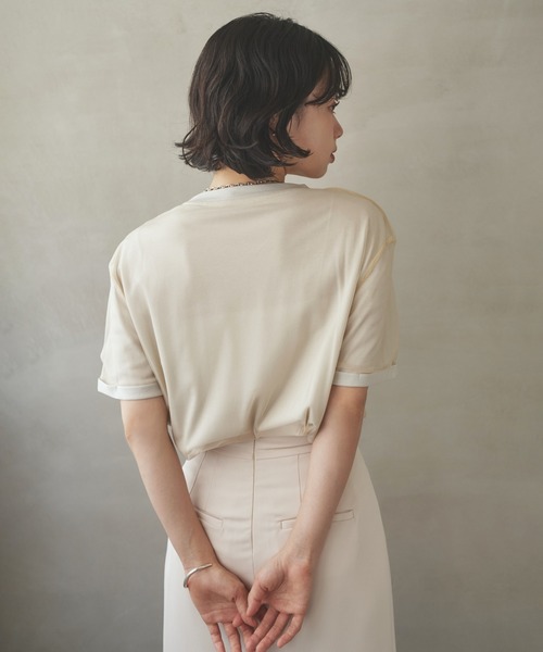 LAULEN(ローレン)の「sheer layered pocket tee /シアーレイヤードクルーネックポケット付きTシャツ(Tシャツ/カットソー・レディース・ベージュ/グレー・FREE)」の4枚目の写真