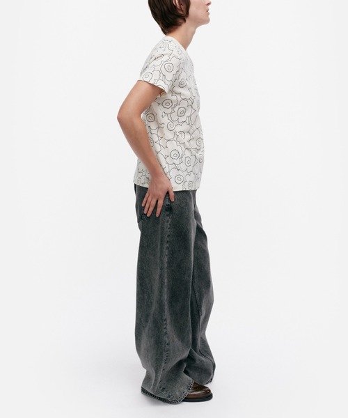 marimekko(マリメッコ)の「Heleys Piirto Unikko / t-shirt(Tシャツ/カットソー・レディース・ホワイト・X-SMALL/SMALL/MEDIUM/LARGE/X-LARGE)」の2枚目の写真