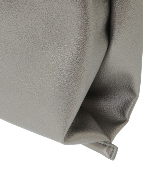 CONVERSE TOKYO（コンバーストウキョウ）の「2WAY LONG HANDLE METALLIC TOTE BAG（ショルダーバッグ・レディース・ブラウン/ブラック/シルバー・FREE）」の11枚目の写真