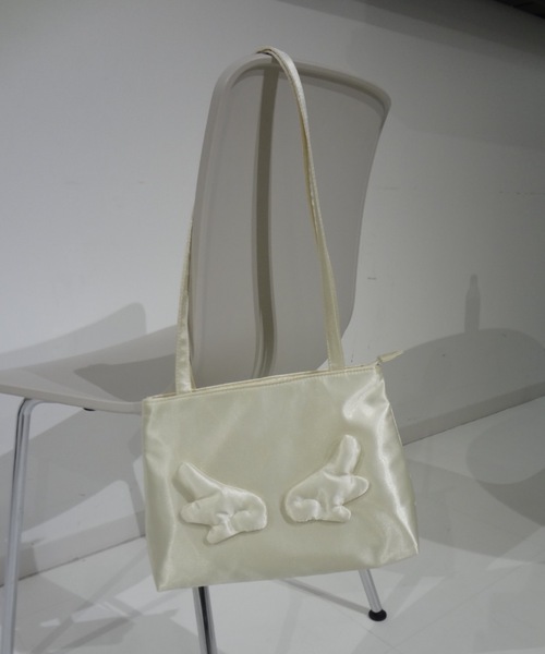 idem(イデム)の「angel satin shoulder bag / エンジェルモチーフサテンショルダーバッグ(ショルダーバッグ・レディース・ピンク/アイボリー/ブラック・FREE)」の19枚目の写真