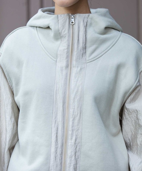 Munich（ミューニック）の「裏毛×ナイロンジップアップフーディー（パーカー・レディース・グレイッシュベージュ/ブラック/ピンク・FREE）」の18枚目の写真