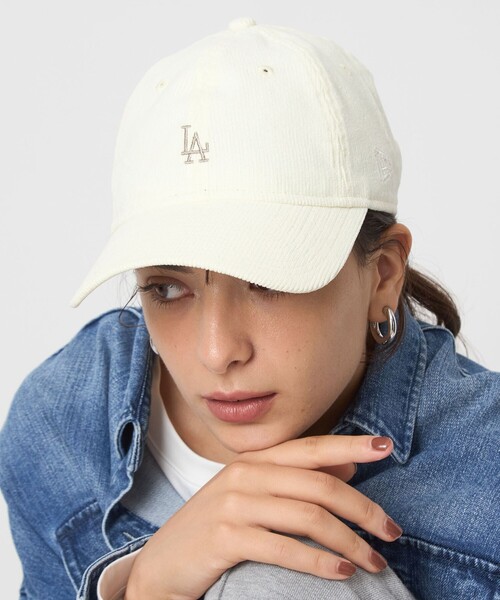 NEW ERA（ニューエラ）の「【別注】＜NEW ERA＞920 MLB コーデュロイ キャップ / 帽子（キャップ・レディース・オフホワイト/ブラック/ダークブラウン/ネイビー・FREE）」の12枚目の写真