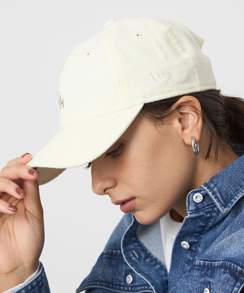 NEW ERA（ニューエラ）の「【別注】＜NEW ERA＞920 MLB コーデュロイ キャップ / 帽子（キャップ・レディース・オフホワイト/ブラック/ダークブラウン/ネイビー・FREE）」の13枚目の写真