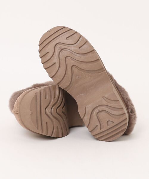 Shoes in Closet(シューズインクローゼット)の「軽量厚底 プラットフォーム ヒール ファー ムートン ブーツ 6489(スリッポン・レディース・ブラック/ブラウン系その他/ベージュ・S/M/L/LL)」の5枚目の写真