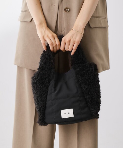 THE SHOP TK (ザ ショップ ティーケー )の「キルト×フェイクファー2WAYトート(トートバッグ・レディース・キャメル/ブラック系6・00)」の20枚目の写真