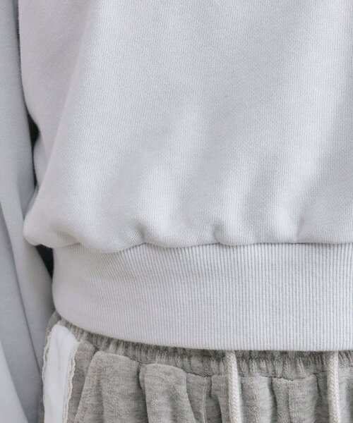 OLIVE des OLIVE（オリーブデオリーブ）の「オフショルスウェット（スウェット・レディース・オートミール/トップグレー/サックスブルー・FREE）」の20枚目の写真