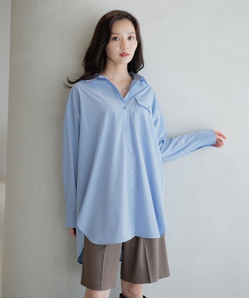 Andemiu(アンデミュウ)の「BIGシルエットシャツ589209(シャツ/ブラウス・レディース・ブルー/オフホワイト/モカ・FREE)」の17枚目の写真
