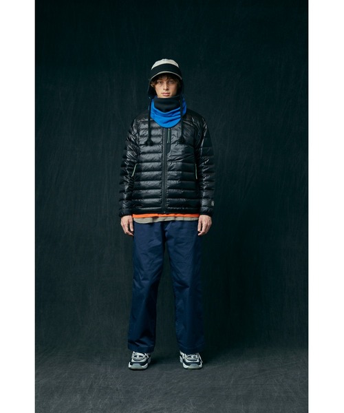 WHIZLIMITED(ウィズリミテッド)の「DOWN SWEATER / NANGA x WHIZLIMITED(ダウンジャケット/コート・メンズ・ブルー/ブラック・LARGE/MEDIUM)」の7枚目の写真