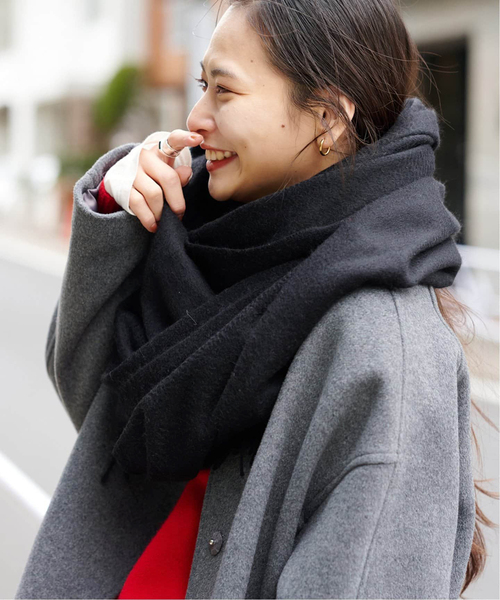 JOURNAL STANDARD（ジャーナルスタンダード）の「《追加》Cashmere ストール（ストール/ショール・レディース・ブルー/チャコールグレー/レッド系その他/レッド/グリーン系その他/サックスブルー/ブラック・FREE）」の9枚目の写真