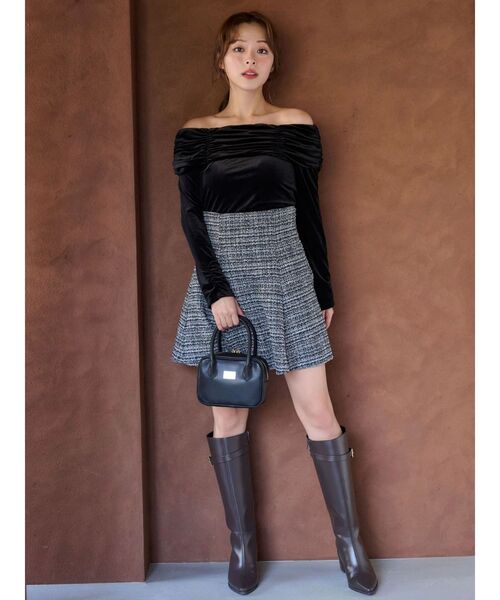 MERCURYDUO（マーキュリーデュオ）の「シャーリングベロアカットソー（Tシャツ/カットソー・レディース・ブラック/イエロー/ピンク/ブラウン・FREE）」の6枚目の写真