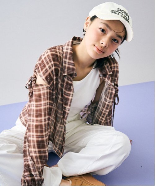 LOVETOXIC(ラブトキシック)の「インナーつきシアーチェックシャツ(シャツ/ブラウス・キッズ・ブラウン/ピンク/ブラック・L:160cm/S:140cm/130cm/M:150cm)」の6枚目の写真