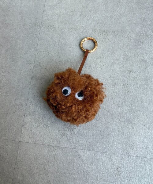 DouDou（ドゥドゥ）の「めだまファーチャーム（その他小物・レディース・グレー/キャメル/グレイッシュベージュ・FREE）」の13枚目の写真