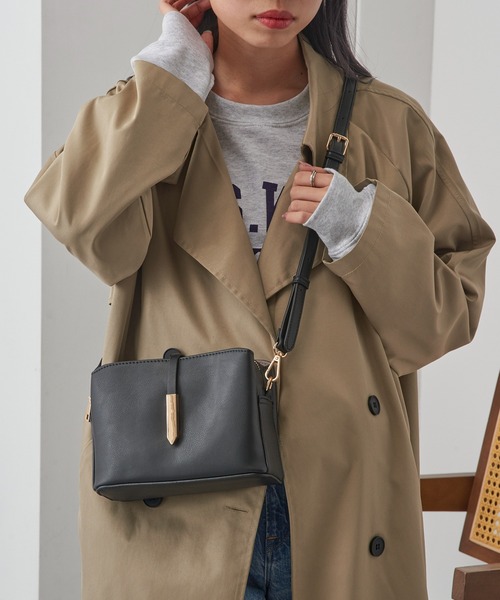 cache cache(カシュ カシュ)の「【cache cache】メタルフラップ3つ口ミニショルダー※(ショルダーバッグ・レディース・ブラック/アイボリー/ブラウン・FREE)」の21枚目の写真