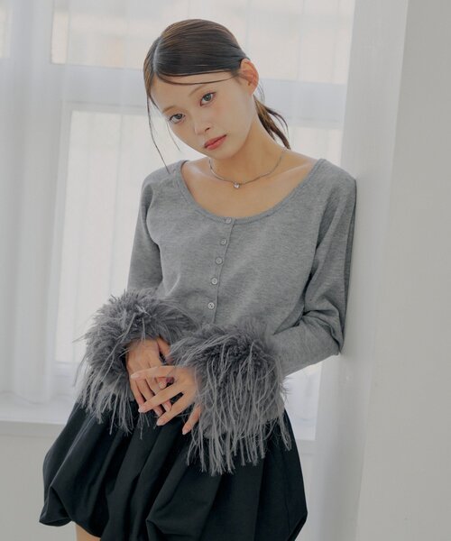 PRADA ファー付き カーディガン ボレロ 38 ポンチョ ショート PRADA ファー付き カーディガン ボレロ 38 ポンチョ ショート