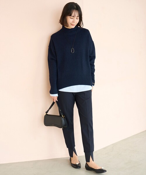 UNFILO（アンフィーロ）の「サテン レイヤードブラウス（シャツ/ブラウス・レディース・ホワイト系/アイボリー系/グレー系/スカイブルー系・MEDIUM/LARGE/SMALL）」の11枚目の写真