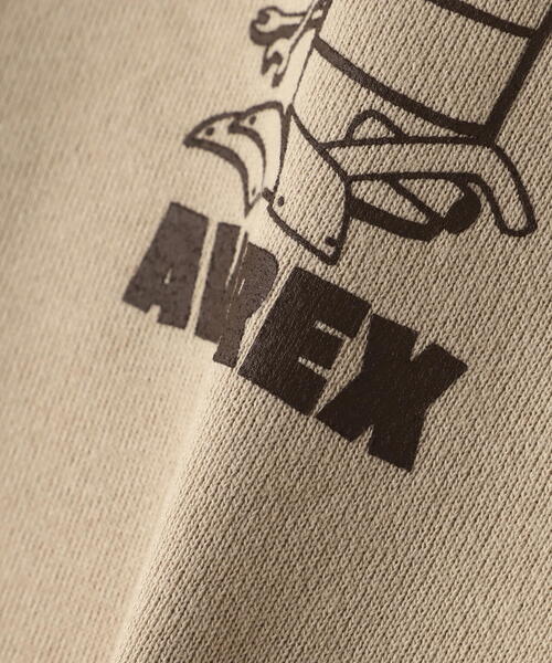 AVIREX(アヴィレックス)の「《WEB&DEPOT限定》FLIGHT MECHANIC CREW NECK SWEAT / フライト メカニック クルーネック スウェット(スウェット・レディース・ベージュ/ブラック/ライトグレー・F)」の7枚目の写真