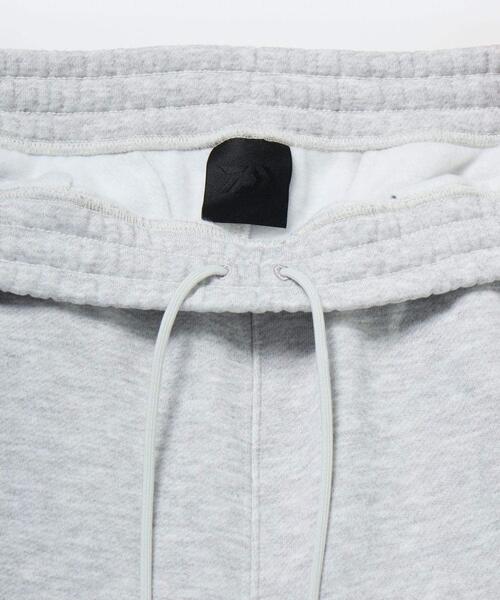 DAIWA PIER39（ダイワピア39）の「DAIWA PIER39　TECH SWEAT PANTS（その他パンツ・メンズ・ライトグレー/パープル/ブラック/カーキ・SMALL/MEDIUM/LARGE/X-LARGE）」の15枚目の写真