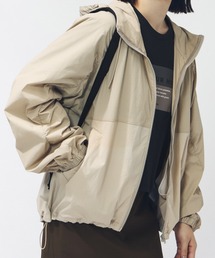 ベージュ ナイロン フード付き ジャケット セール】国内未発売 THE NORTH FACE(ザ・ノースフェイス)/軽量