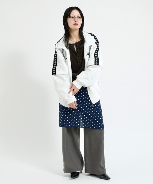 Perushu(ペルーシュ)の「Perushu × Kappa コラボスタンドネックブルゾン(ジャージ・メンズ・ボルドー/ブラック/ホワイト・LARGE/SMALL/MEDIUM)」の8枚目の写真