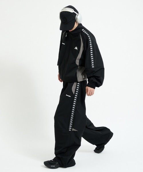 Perushu(ペルーシュ)の「Perushu × Kappa コラボスタンドネックブルゾン(ジャージ・メンズ・ボルドー/ブラック/ホワイト・LARGE/SMALL/MEDIUM)」の18枚目の写真