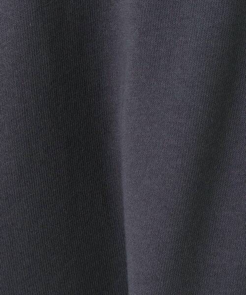one'sterrace(ワンズテラス)の「ヘビーウェイト天竺脇スリットワイドプルオーバー(Tシャツ/カットソー・レディース・ブラック系8/ネイビー系5/パープル系2/ブルー系その他7/ブラウン系8・02)」の19枚目の写真