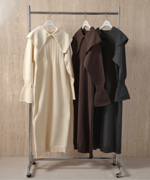 lawgy(ラウジー)の「big collar cuffs flare op / ビッグカラーカフスフレアワンピース(ワンピース・レディース・チャコール/ホワイト/ブラウン・FREE)」の11枚目の写真
