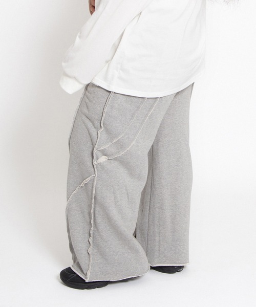 PUNYUS（プニュズ）の「カットオフスウェットパンツ（スウェットパンツ・レディース・杢グレー/ブラック・1/2/3/4）」の8枚目の写真
