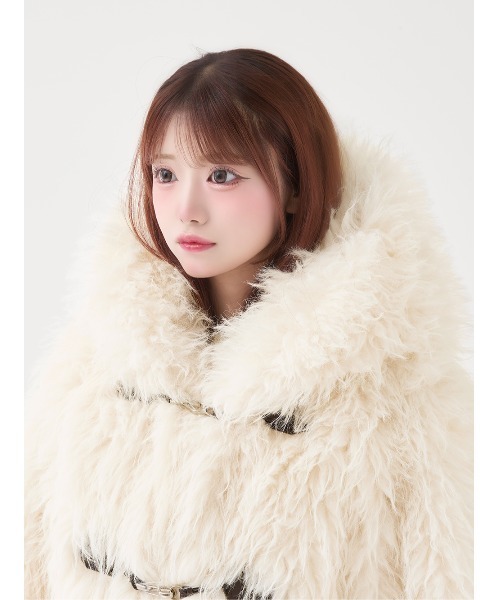 ダーリッチ モンスターボリュームファーコート IVO アイボリー