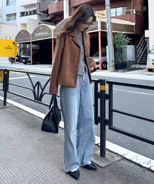 fredy emue(フレディエミュ)の「フェイクスエードジャケット(ダウンジャケット/コート・レディース・ブラウン/ベージュ・38)」の4枚目の写真