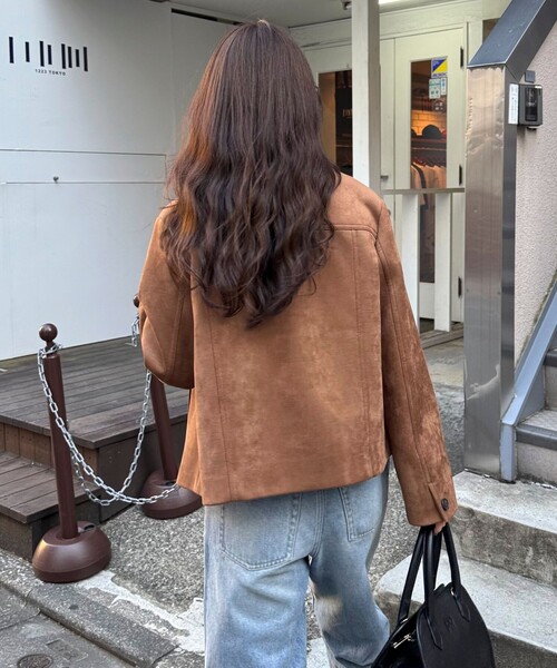 fredy emue(フレディエミュ)の「フェイクスエードジャケット(ダウンジャケット/コート・レディース・ブラウン/ベージュ・38)」の8枚目の写真