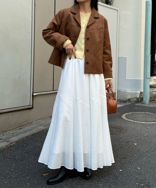 fredy emue(フレディエミュ)の「フェイクスエードジャケット(ダウンジャケット/コート・レディース・ブラウン/ベージュ・38)」の9枚目の写真